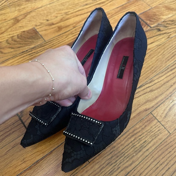 CH CAROLINA HERRERA BLACK LACE EMBELLISHED PUMPS SIZE 39 - Picture 13 of 16